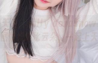 粉色满天飞，sally dorasnow多啦雪的美图壁纸堪比云朵，一起上天吧！
